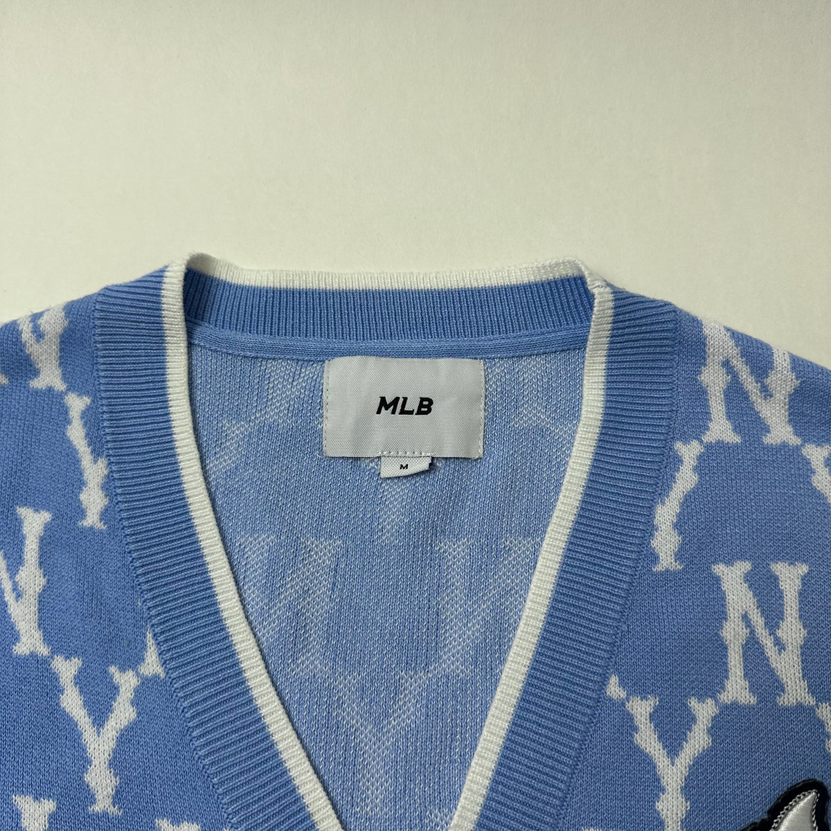 MLB New York Yankees Monogram Cardigan in Light Blue Size Medium ( Fits Large )