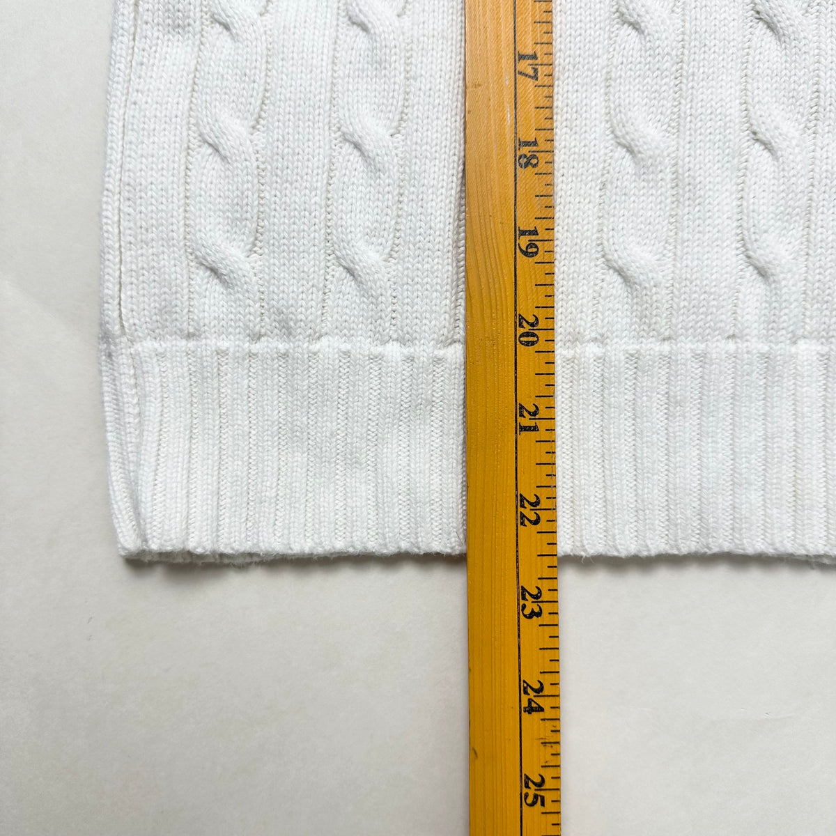 Ralph Lauren Cable-knit Women’s Sweater in White ( Size Small )
