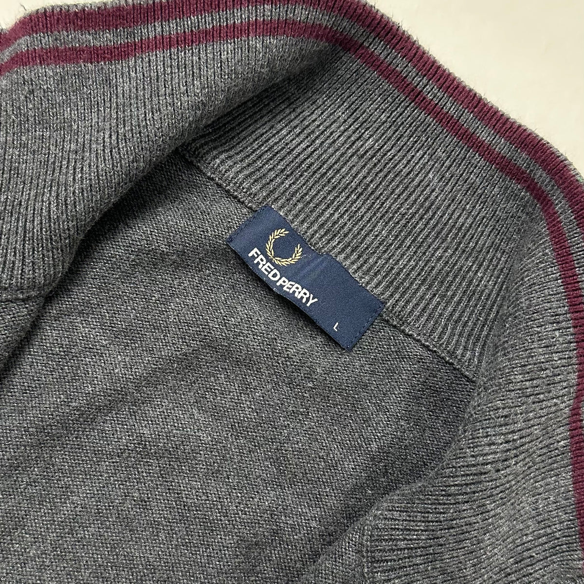 Fred Perry Classic Full-zip Through Cardigan Sweater in Dark Gray ( Size Large )