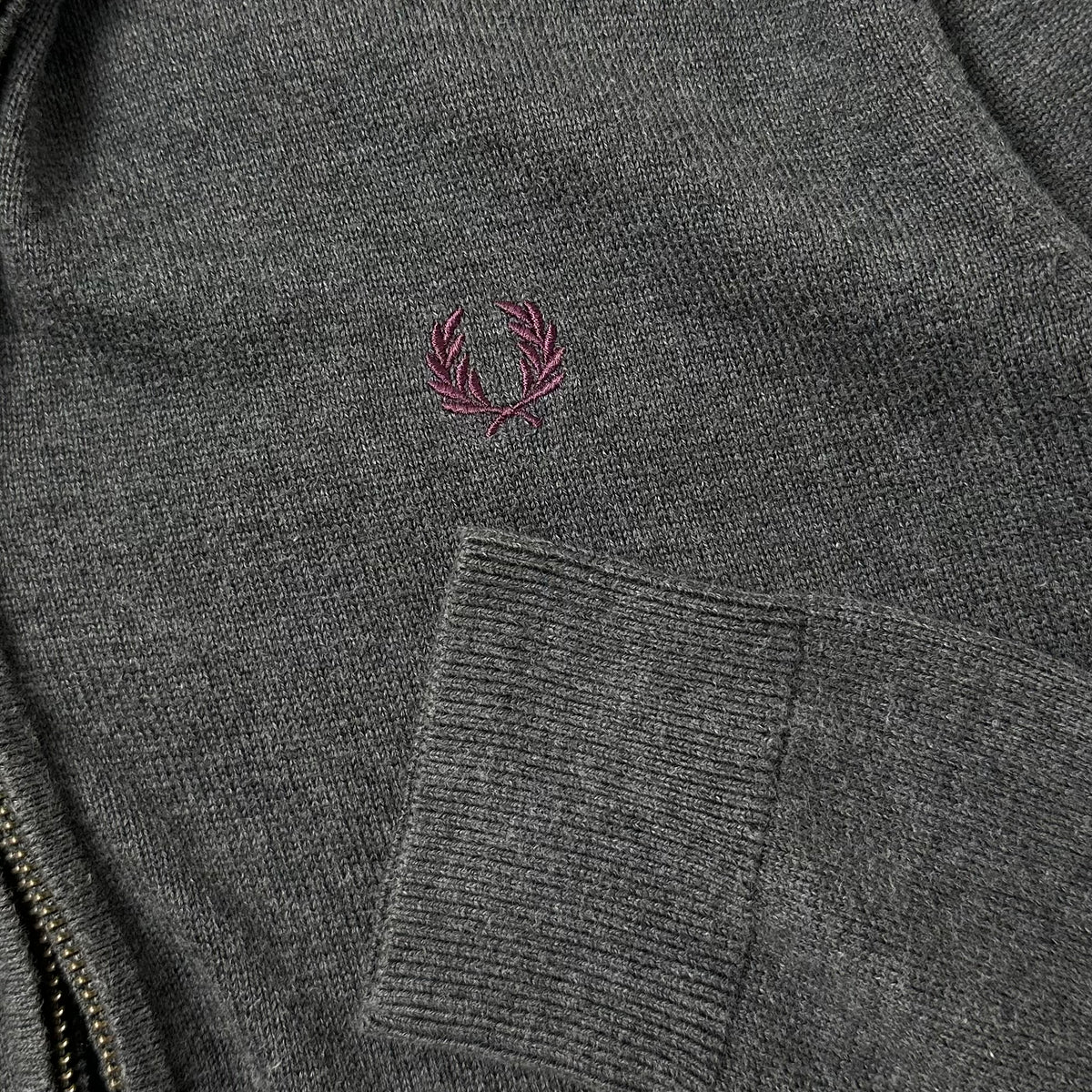 Fred Perry Classic Full-zip Through Cardigan Sweater in Dark Gray ( Size Large )