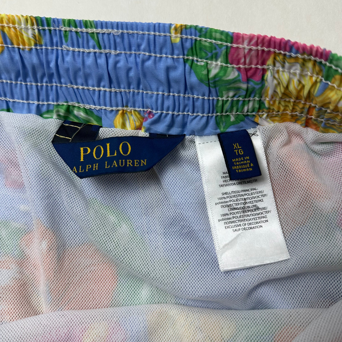 Ralph Lauren Floral Swim Trunks Shorts in Light Blue ( Size 32-38 )