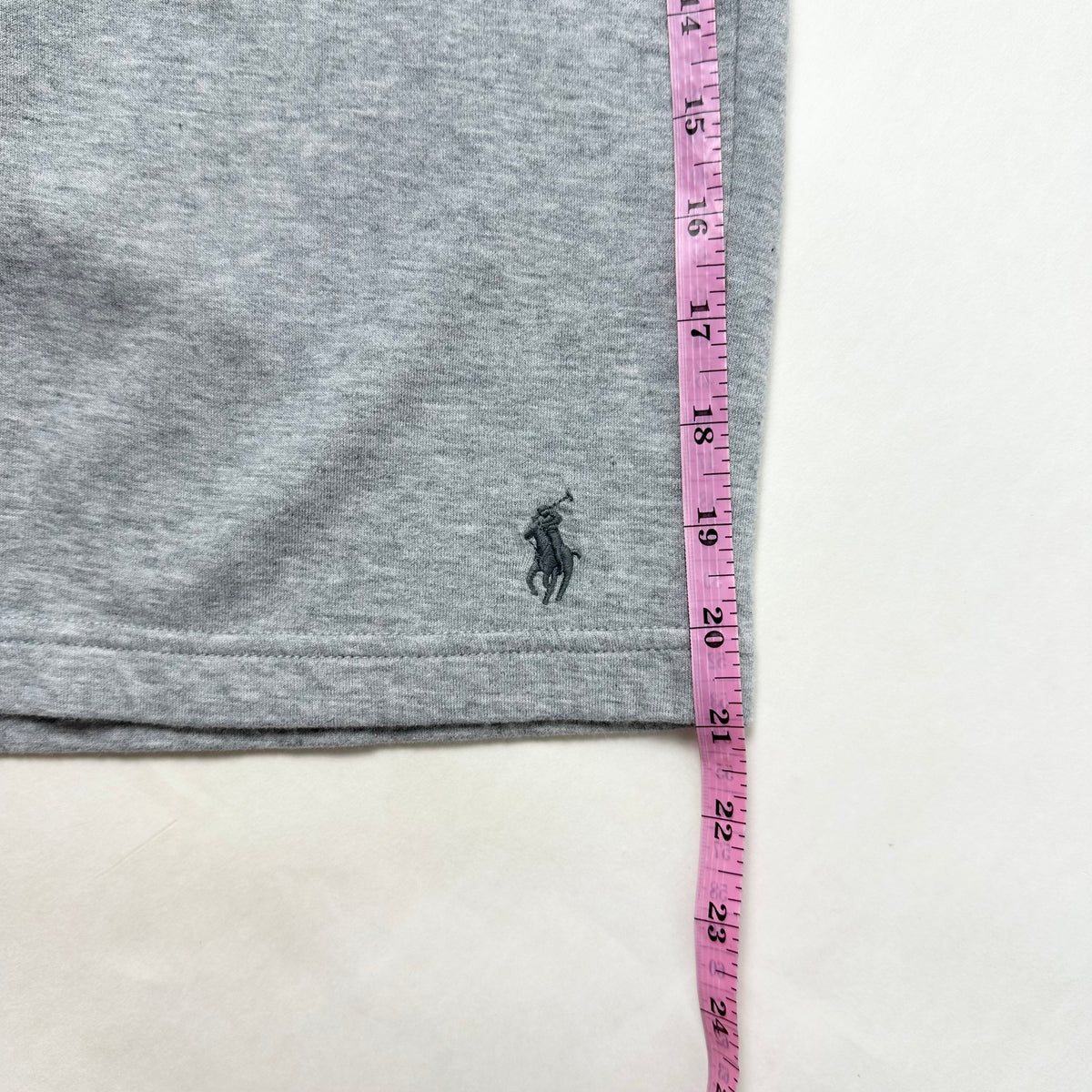 Ralph Lauren Sweat Shorts in Gray ( Size 34-38 )