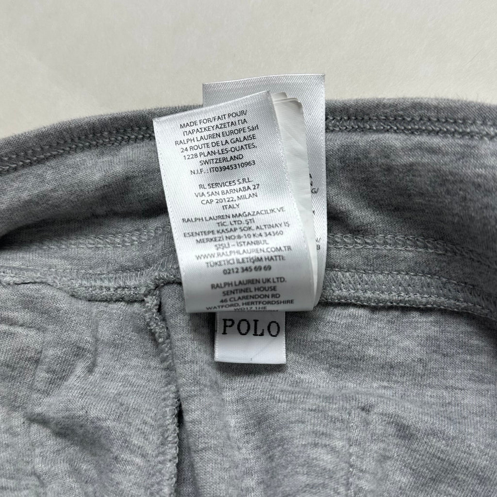 Ralph Lauren Sweat Shorts in Gray ( Size 34-38 )